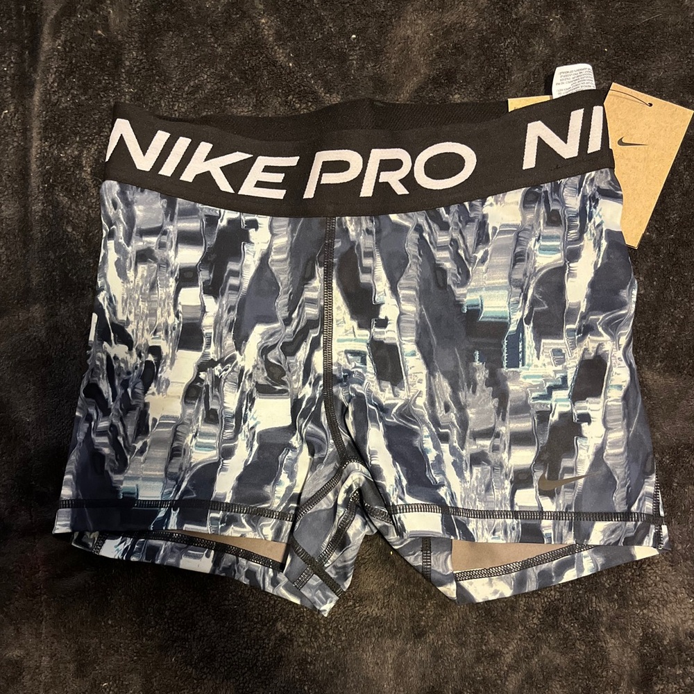 Nike Pro Navy Training shorts small
